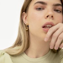 Victoria-Cruz-ezust-fulbevalo-A3953-04DT